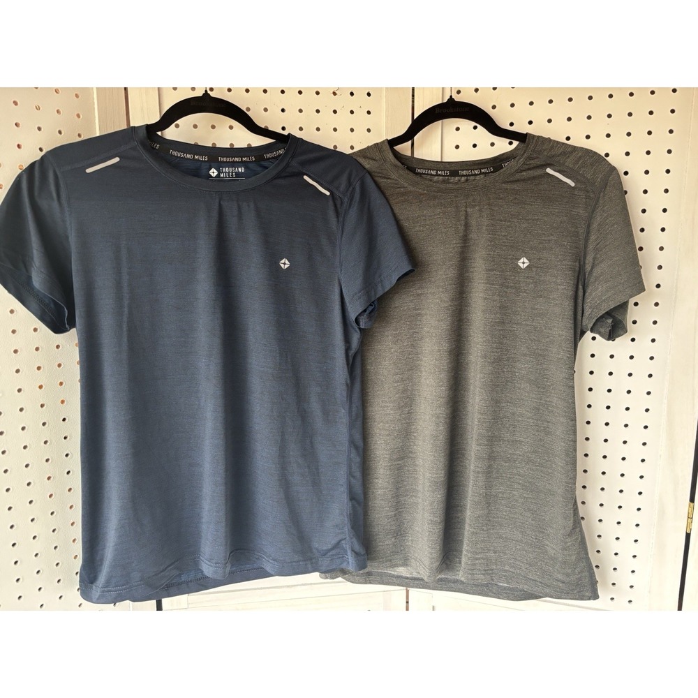 LOT/2 Thousand Miles Peformance Tees Size Large Women's Bicycle Running Active